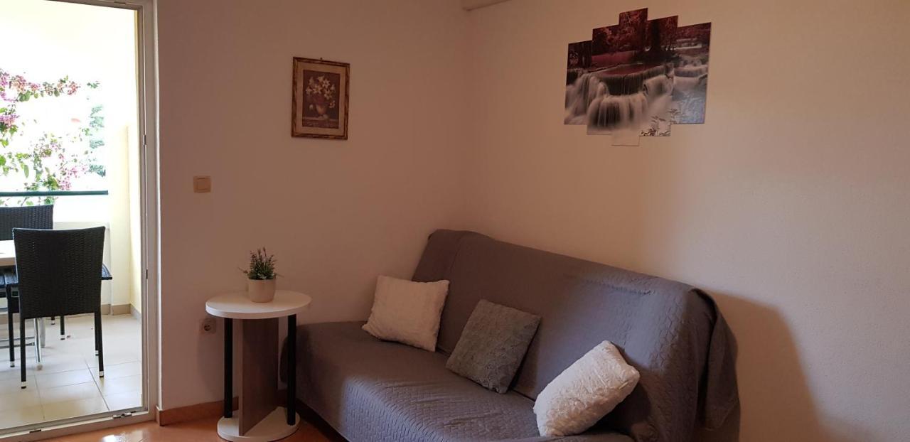 Apartmani Vranjkovic Vodice Exterior photo